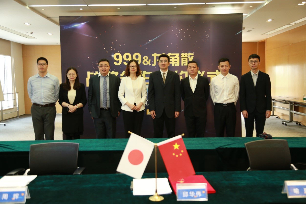 5zzpedjYuYkq299SYdFbE